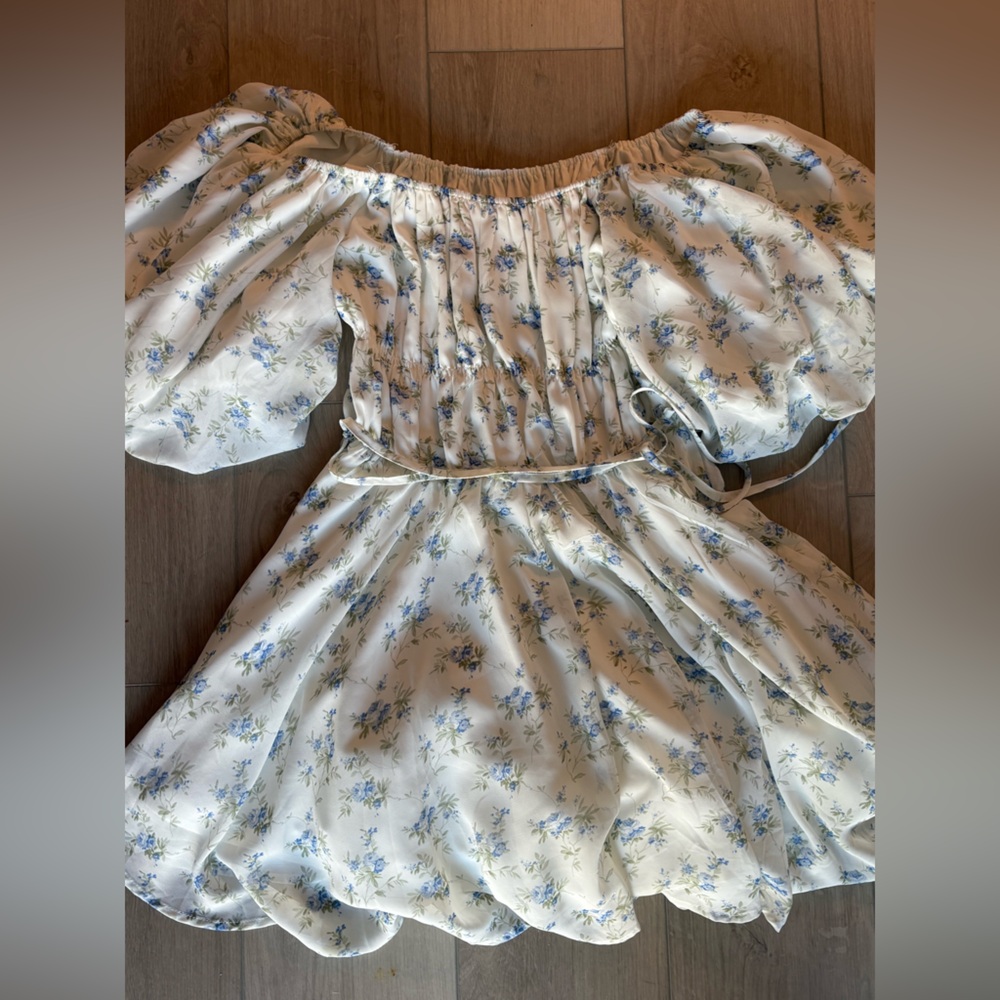 Floral Puff Sleeve Dress
